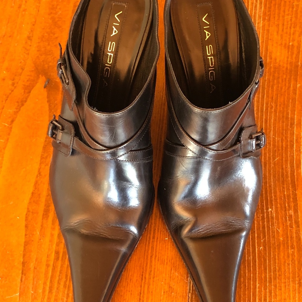 Via Spiga Slip On Pumps - Picture 2 of 7